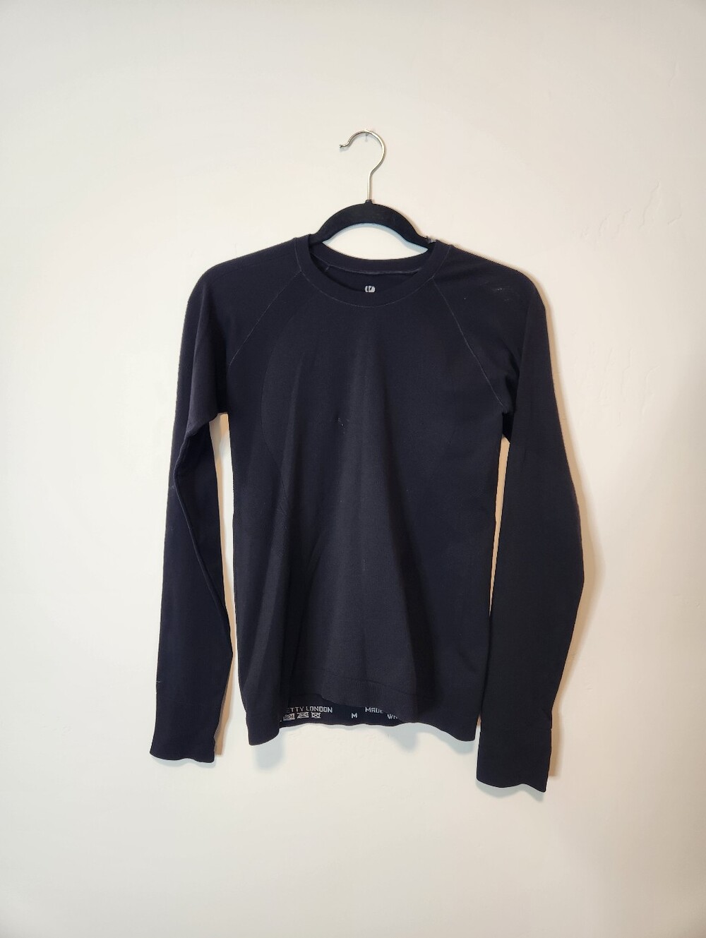 Sweaty Betty Athlete Seamless Workout Long Sleeve Top Size Medium - Picture 2 of 11
